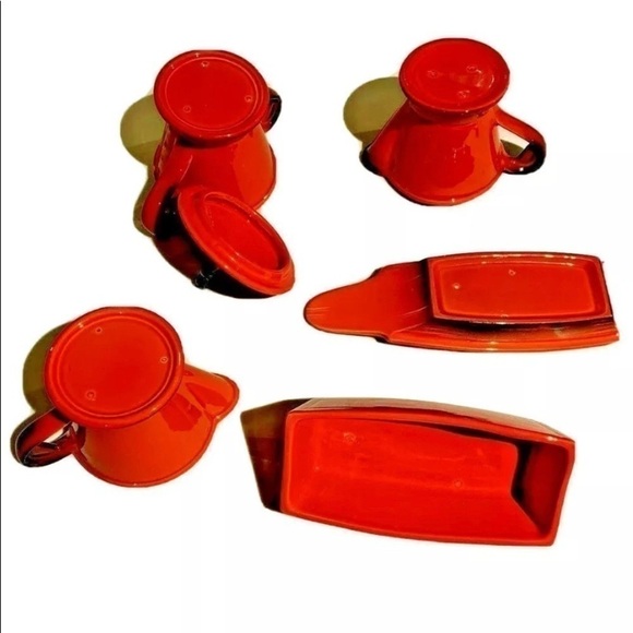 VINTAGE Metlox Poppy trail Red Rooster 2 Creamer, Sugar And Butter Dishware SET - Picture 2 of 3